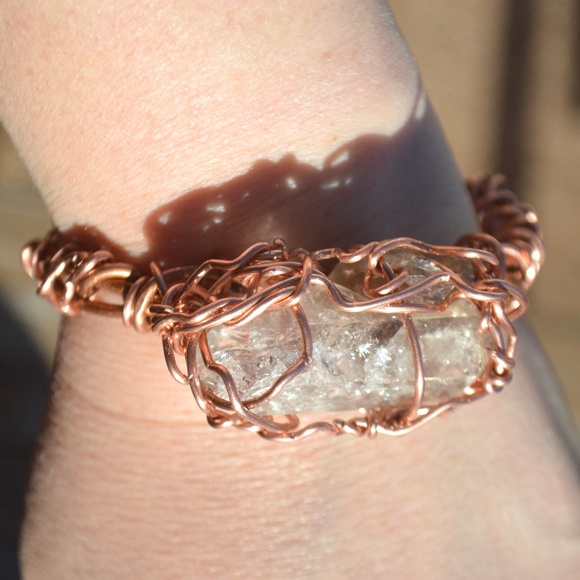 Herkimer Diamond Quartz Crystal Unisex Bracelet - Picture 3 of 7